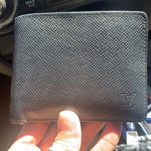 Louis Vuitton Men's Wallet